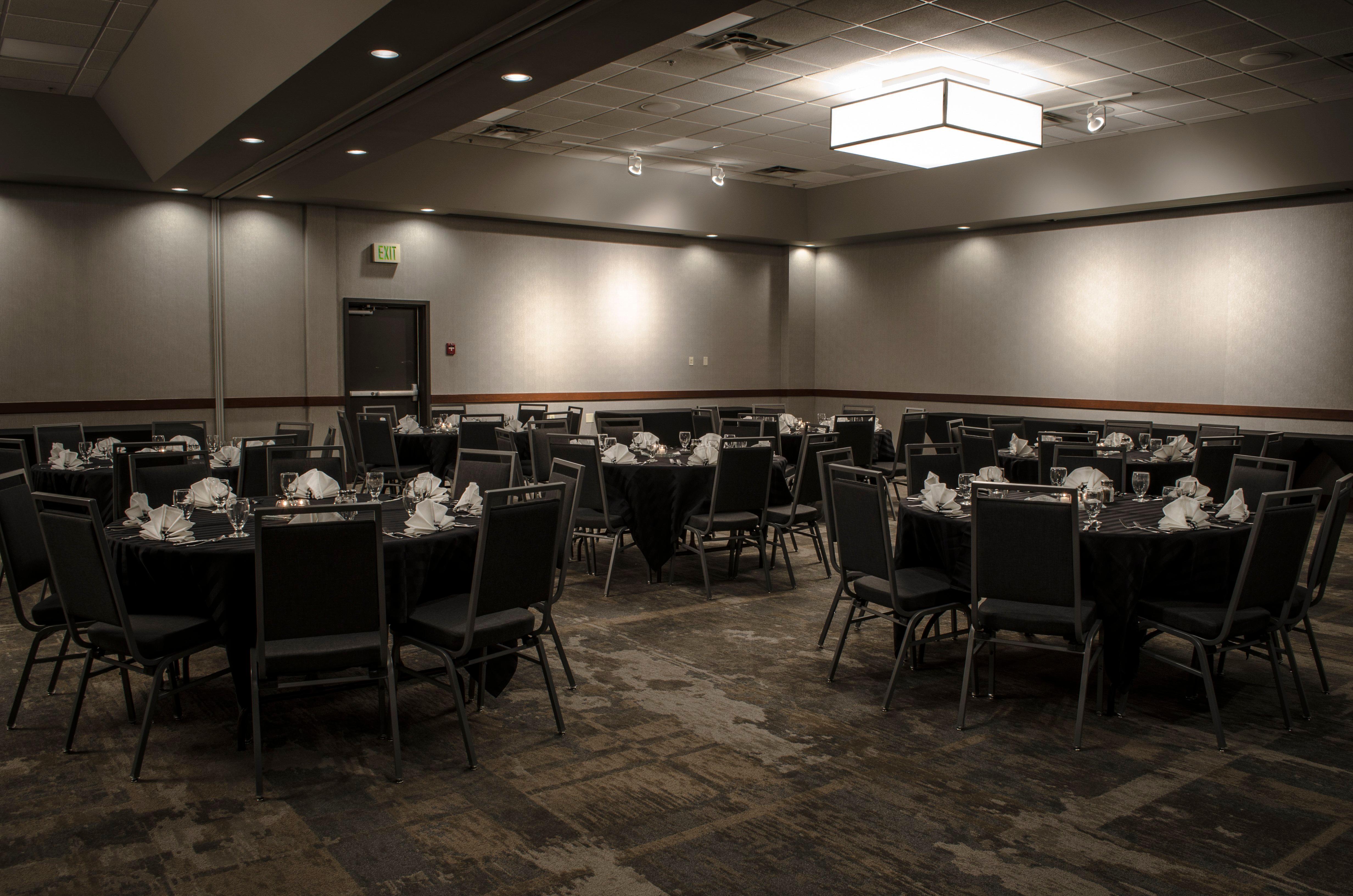 Holiday Inn Fargo By Ihg Extérieur photo